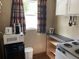 The Lionstone Inn Motel and Cottages