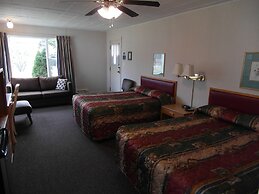 The Lionstone Inn Motel and Cottages