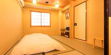 Sakura Ryokan Asakusa Iriya