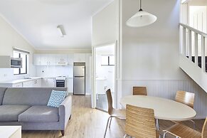 NRMA Ocean Beach Holiday Resort