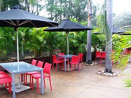 NRMA Ocean Beach Holiday Resort