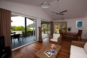 NRMA Ocean Beach Holiday Resort