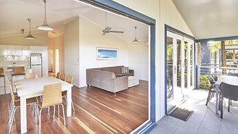 NRMA Ocean Beach Holiday Resort