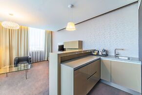 NH Bratislava Gate One