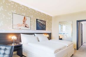 NH Bratislava Gate One