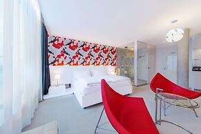 NH Bratislava Gate One