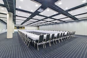 NH Bratislava Gate One