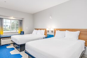 Microtel Inn & Suites by Wyndham Montgomery