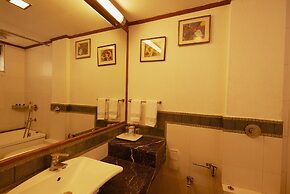 Brightland Resort & Spa