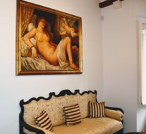 Celenga Apartments with free offsite parking