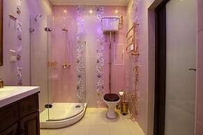 Triumph Palace Boutique Hotel