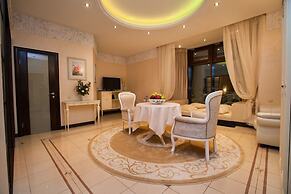 Triumph Palace Boutique Hotel