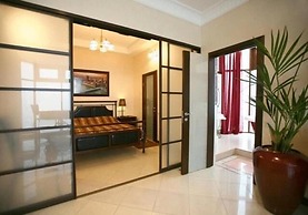 Triumph Palace Boutique Hotel