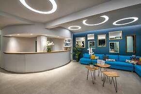 Kristalli Hotel Apartments