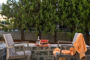 Kristalli Hotel Apartments