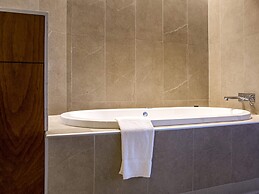 Mercure Sydney Liverpool