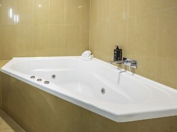Mercure Sydney Liverpool