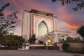 Crowne Plaza Hotel Antalya by IHG