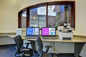 Embassy Suites by Hilton Savannah Airport