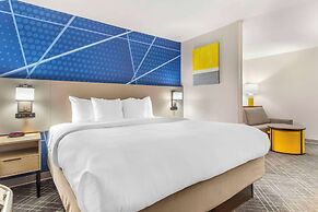 Comfort Suites Whitsett - Greensboro East