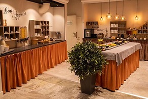 Dream – Luxury Hostel