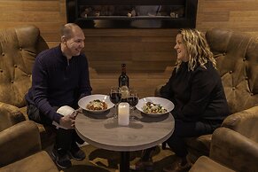 Dream – Luxury Hostel