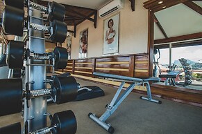 Aanari Hotel and Spa