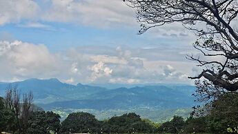 Fountain, Mahabaleshwar - IHCL SeleQtions