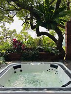 Fountain, Mahabaleshwar - IHCL SeleQtions