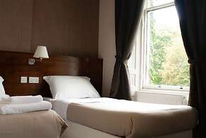 Edinburghhouse Hotel