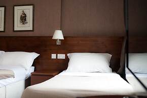 Edinburghhouse Hotel