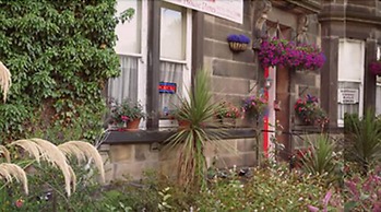 Edinburghhouse Hotel