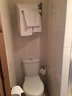 Edinburghhouse Hotel