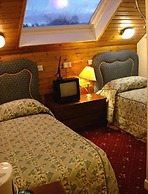 Edinburghhouse Hotel