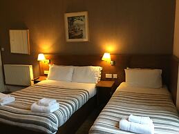 Edinburghhouse Hotel