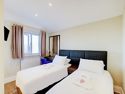 OYO The Gissons Hotel