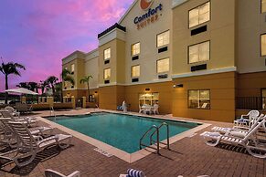 Comfort Suites Vero Beach I-95