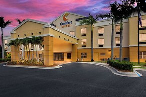 Comfort Suites Vero Beach I-95