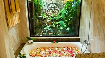 Cham Villas Boutique Luxury Resort