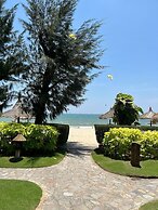 Cham Villas Boutique Luxury Resort