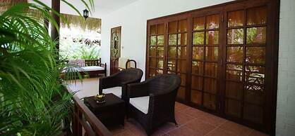 Cham Villas Boutique Luxury Resort