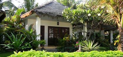 Cham Villas Boutique Luxury Resort