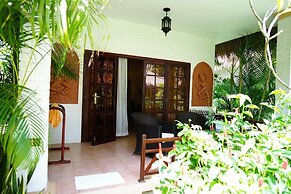 Cham Villas Boutique Luxury Resort