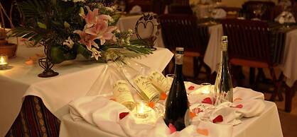 Cham Villas Boutique Luxury Resort