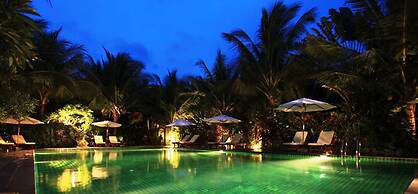 Cham Villas Boutique Luxury Resort