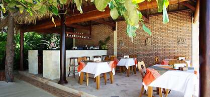 Cham Villas Boutique Luxury Resort