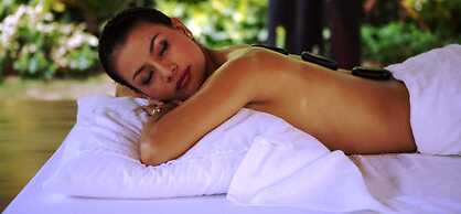 Cham Villas Boutique Luxury Resort