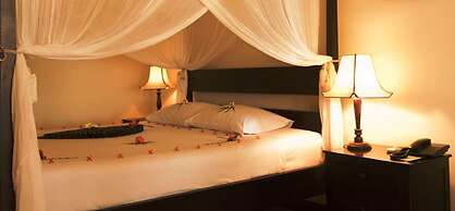 Cham Villas Boutique Luxury Resort