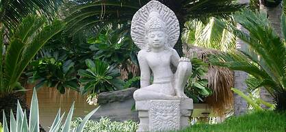 Cham Villas Boutique Luxury Resort