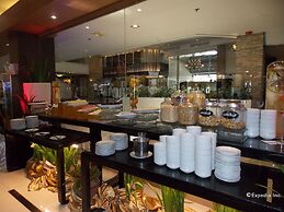 L'Fisher Hotel